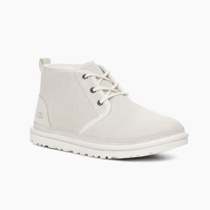 Ugg Neumel Boot in White! New! Men’s 7/ Women’s 8-9